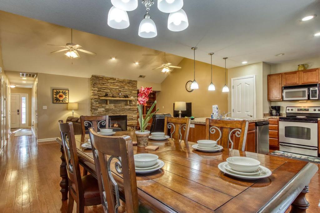 A Happy Cottage- Get 951 Worth Of Free Area Attraction Tickets For Each Paid Day! Pigeon Forge Exteriér fotografie